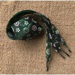 Módní tkaničky s kytičkami - zelené